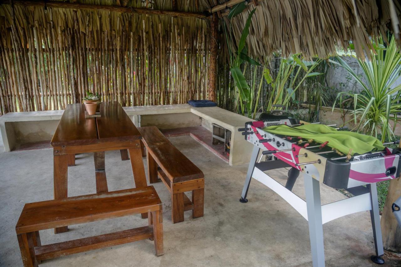 Lucia'S Lagoon House: Free Kayaks And Bikes Bacalar Exterior photo